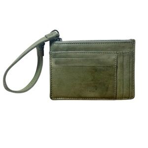 Rustic Green Genuine Leather Wristlet Wallet Zip Card Holder with a Strap NWOT